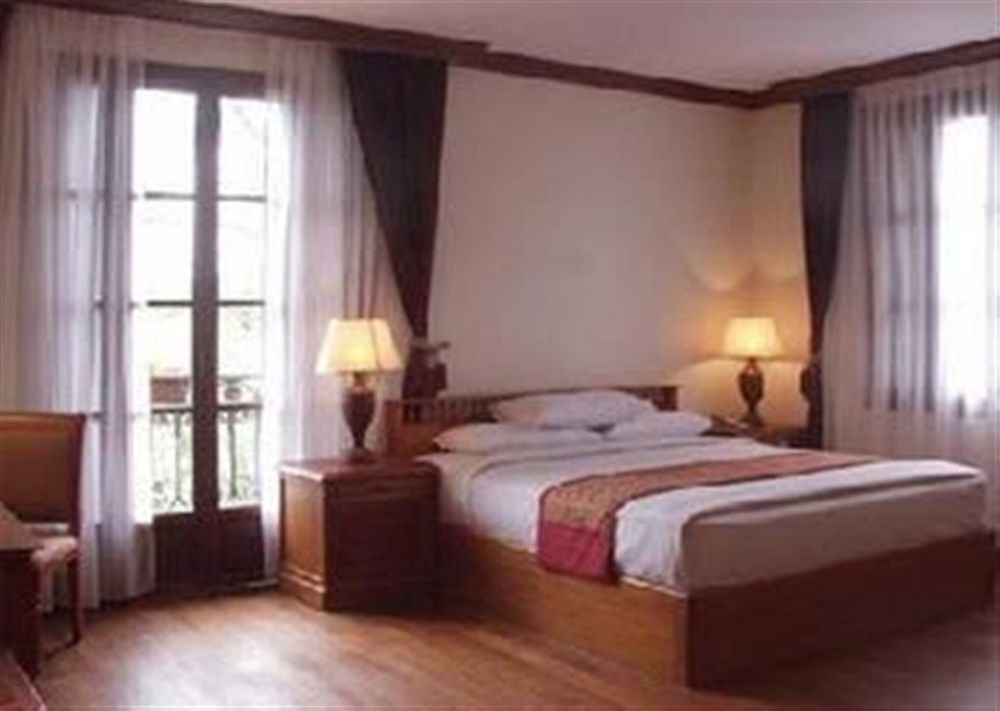 Steung Siemreap Hotel Siem Reap Exterior photo