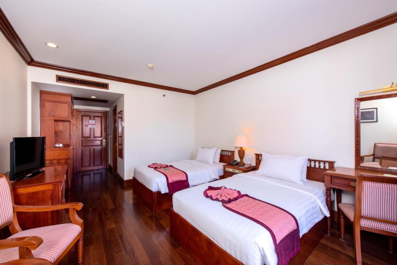 Steung Siemreap Hotel Siem Reap Exterior photo